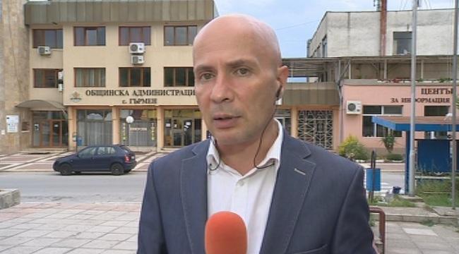 Преди разрушаването на незаконни постройки в Гърмен