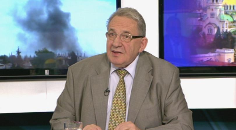 Симеон Николов: Русия иска да повлияе по-рано на преговорите в Сирия