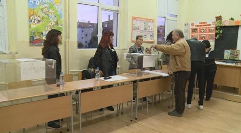 Проверяват кмет на санданско село за купуване на гласове