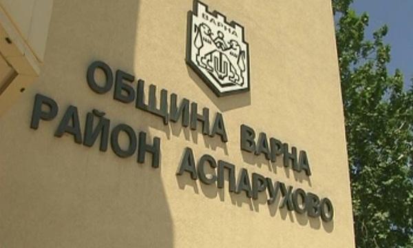 Раздават помощите на пострадалите от наводнението в Аспарухово