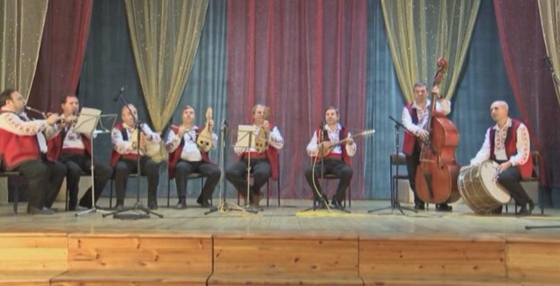 Втори живот за народния оркестър към община Хасково
