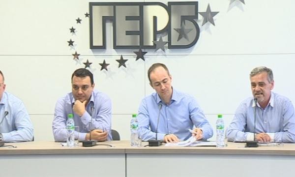 ГЕРБ поискаха оставката на министър Драгомир Стойнев