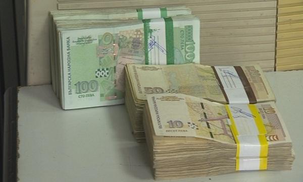 147 са милионерите у нас