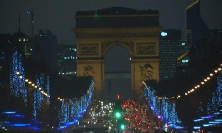 Коледният дух в Париж