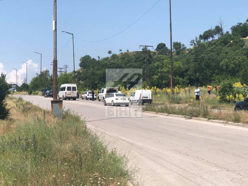 снимка 4 Полицай е открит мъртъв в Перник