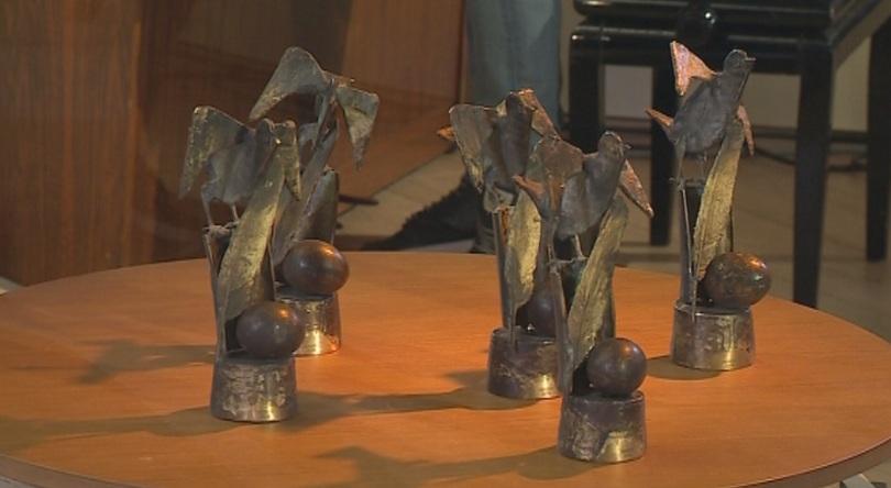 Перото взеха петима автори и творци