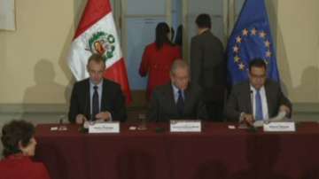 Приеха оставката на премиера на Перу