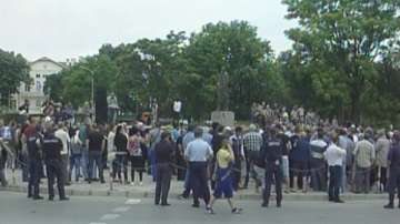 Протести в Петрич в подкрепа на кмета Вельо Илиев