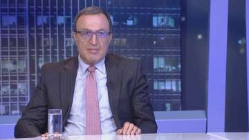 Петър Стоянов: Да не лишаваме обществото от кандидатпрезидентски дебат