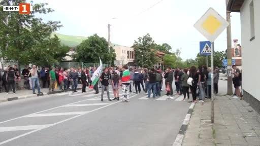 Поредна неделя на протест в карловското село Кърнаре Жители на