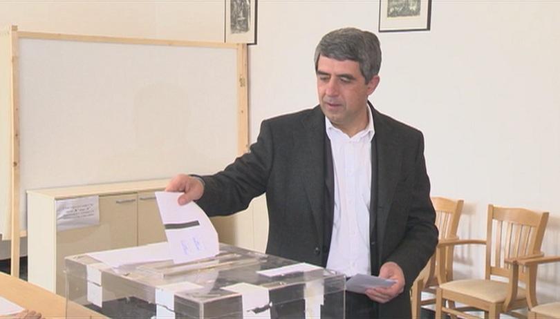 Президентът Росен Плевнелиев пожела по-спокоен мандат на новия държавен глава