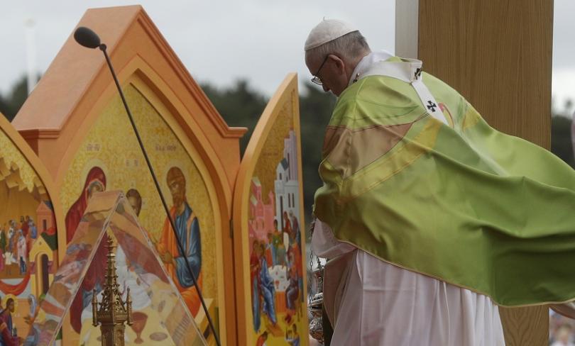снимка 1 Папа Франциск отслужи меса в Дъблин