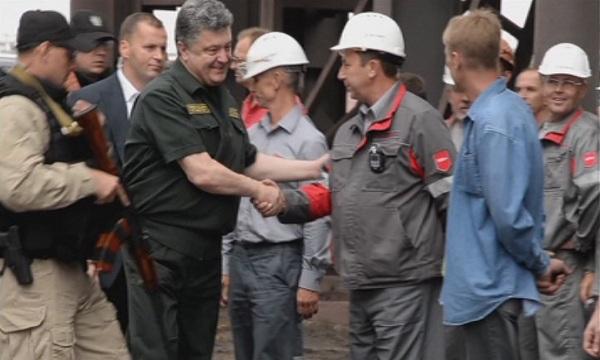  Сепаратистите са предали на украинските власти 1200 души, пленени в 5-месечния конфликт