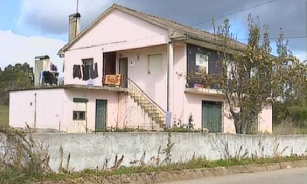 Арестуваха българи за експлоатация на други българи в Португалия