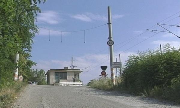 снимка 1 Опасен прелез в Кресненското дефиле