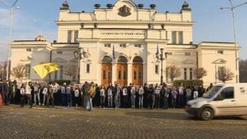 Протест срещу отказа за гласуване по Интернет