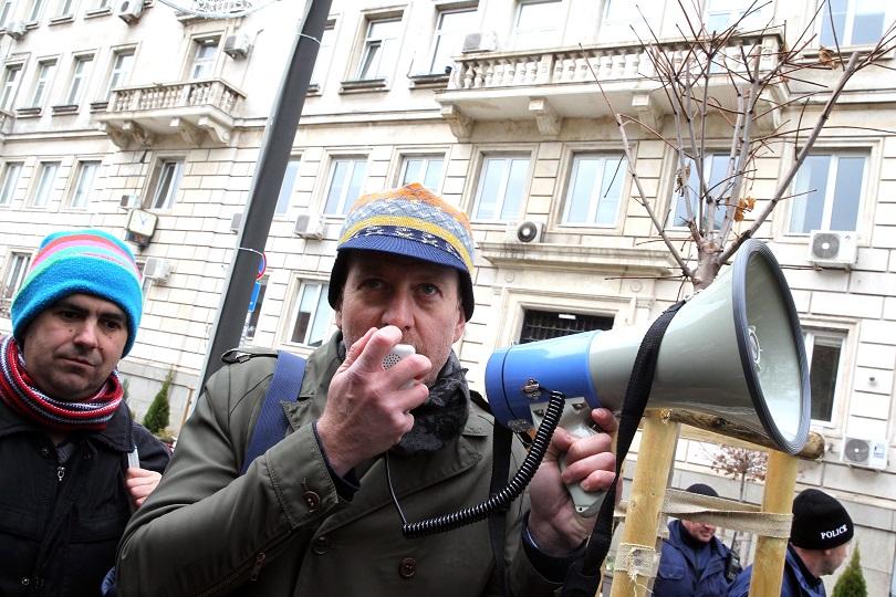 Протестиращи поискаха спешни мерки срещу мръсния въздух в София