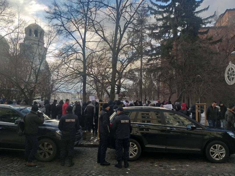 снимка 4 ​Протест срещу планираното увеличение на данъците за автомобилите в София