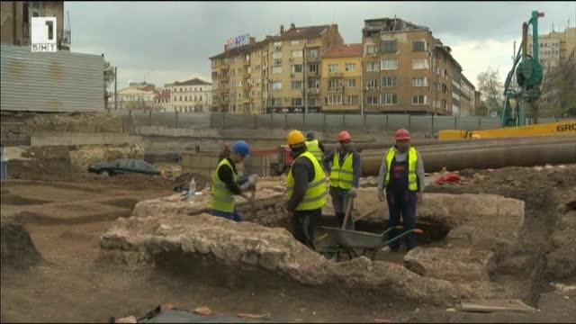 Откриха източния некропол на антична Сердика