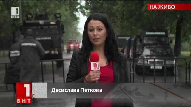 Майки подкрепиха протеста в Раднево