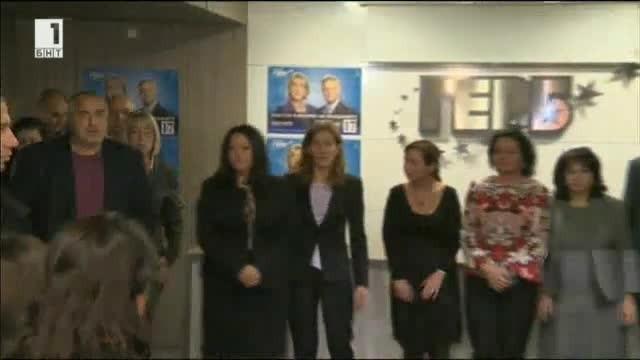 Десните в търсене на подкрепа за балотажа