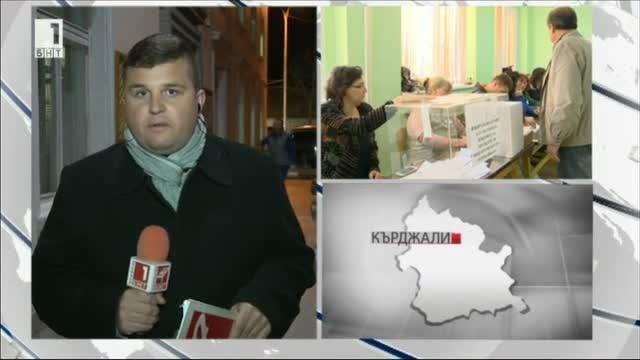 Кметът на община Черноочене заплашвал членове на СИК с уволнение