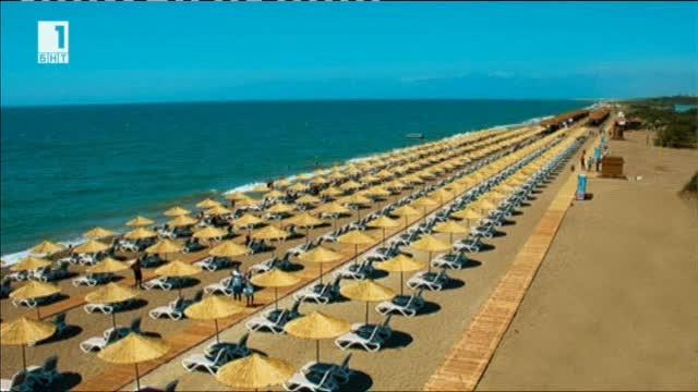 Туроператори: В Истанбул има 45 български туристи, в курортите е спокойно