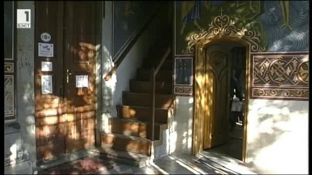 Стая за кърмене в Дупнишки храм