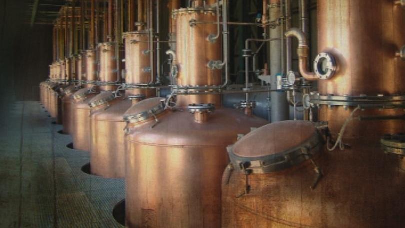 6 месечната забрана за варене на спиртни напитки може да отпадне