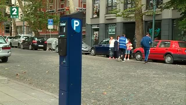 Монтираха 10 нови паркомата в Синята зона в Пловдив