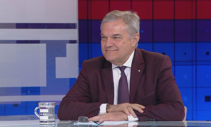 Вместо да се концентрираме в провала на управлението на ГЕРБ