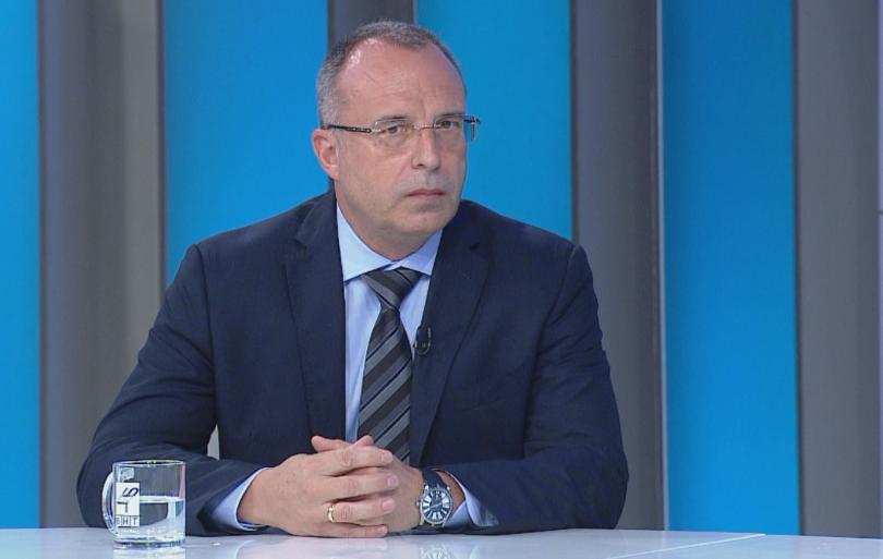 Порожанов: Втори проби трябва да се вземат от всички стада в зоната от 20 км