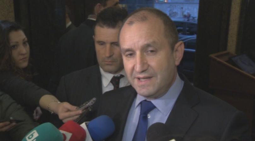 Румен Радев: Няма чистка в Министерството на отбраната