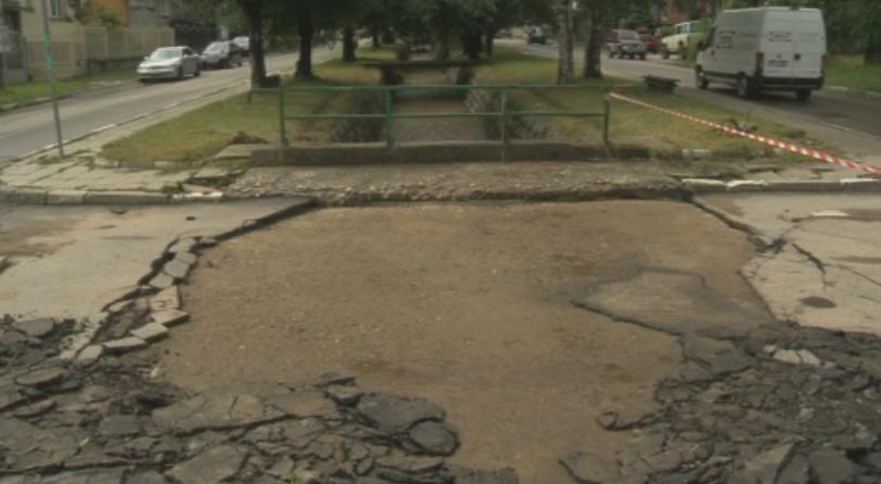 Оценяват щетите след наводнението в Самоков