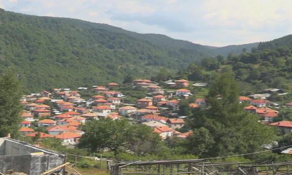 Замърсена с уран вода в санданското село Кръстилци