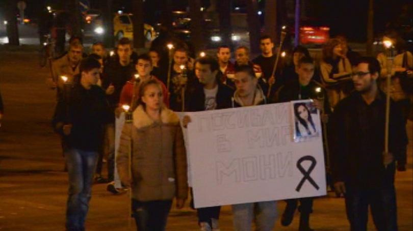 Първо заседание по делото за убийство на ученичка от Сливен
