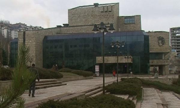 Възстановяват театрите в Смолян и Силистра