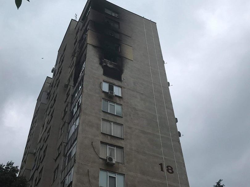 Човек загина при пожар в жилищен блок в Стара Загора