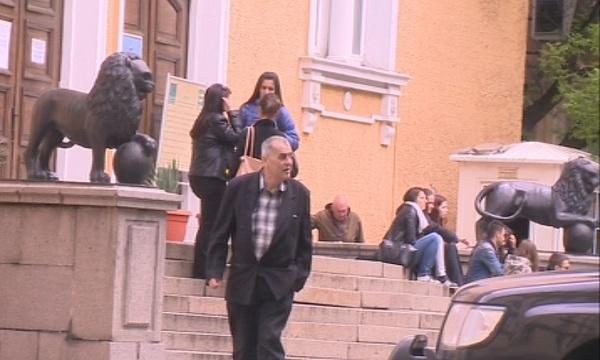 Ще останат ли незапълнени места в университетите