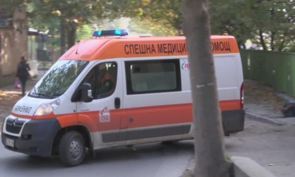 жива верига чака новия шеф спешна помощ обновена