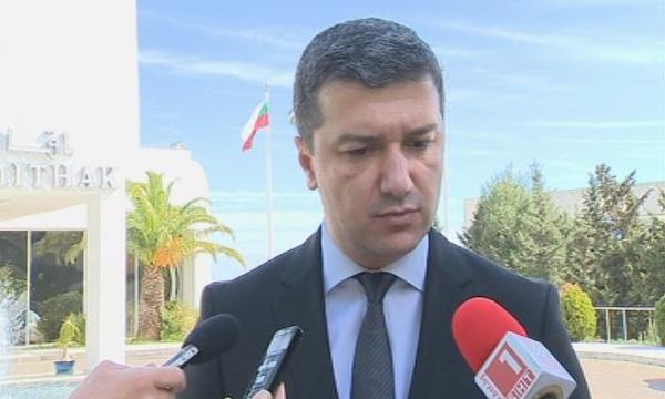 Стойнев подписа 4 споразумения по време на официалното си посещение в Алжир.