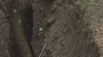 Свлачище застрашава важен път в русенското село Пепелина