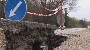 Свлачище се активира между Балчик и курорта Албена