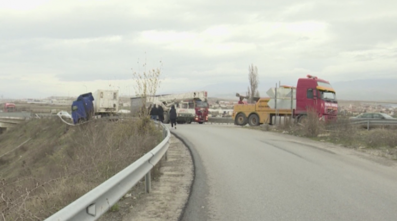 ТИР катастрофира на АМ „Струма” край Сандански, няма пострадали