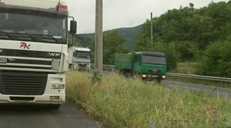 Отпада забраната за движение на камиони при високи температури