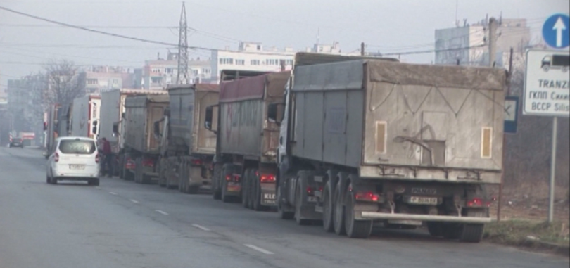 Протестиращи в Силистра настояха тежкотоварният трафик да бъде изведен от града