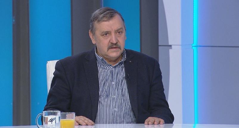 Проф. Тодор Кантарджиев: Ваксините намаляват риска от усложнения