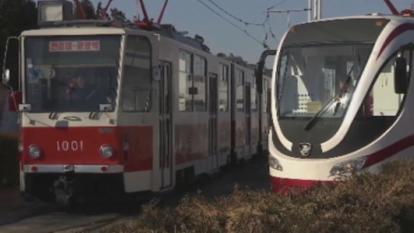 Северна Корея обновява градския си транспорт с нови трамваи