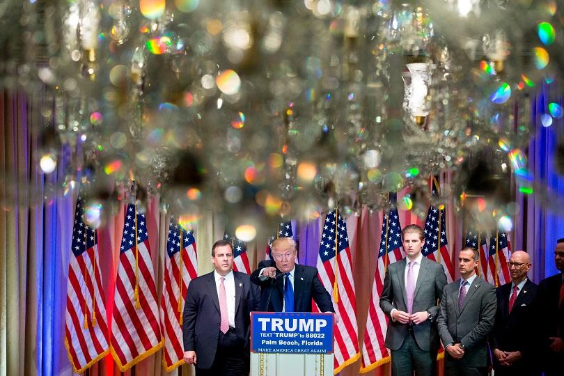 Супервторник за Клинтън и Тръмп