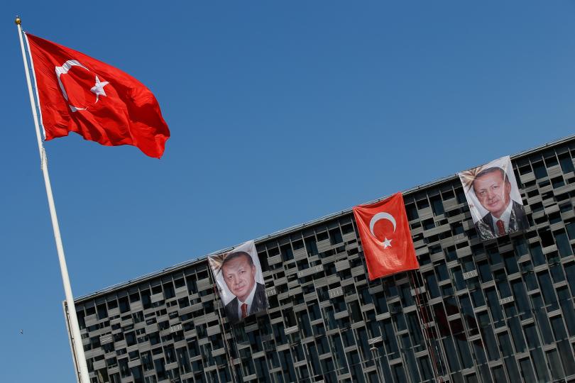 От нашите пратеници в Анкара:Хората отново се събират